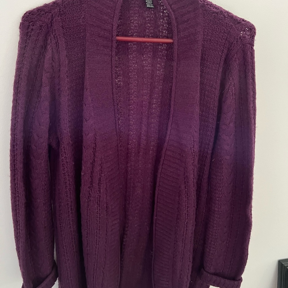 Sweater - Picture 2 of 4